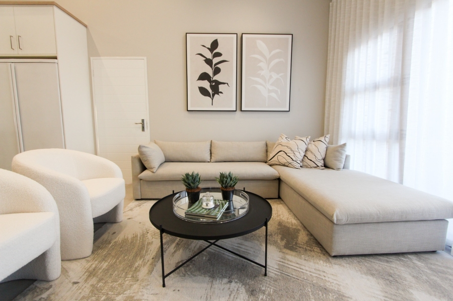 To Let 2 Bedroom Property for Rent in Van Der Hoff Park North West
